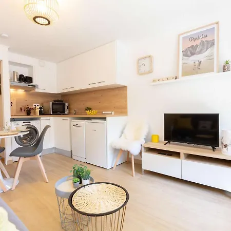Cosy Pour 4 Personnes, Proche Centre Et Telepherique, Navette Gratuite, Balcon, Casier A Skis - Fr-1-296-438 *